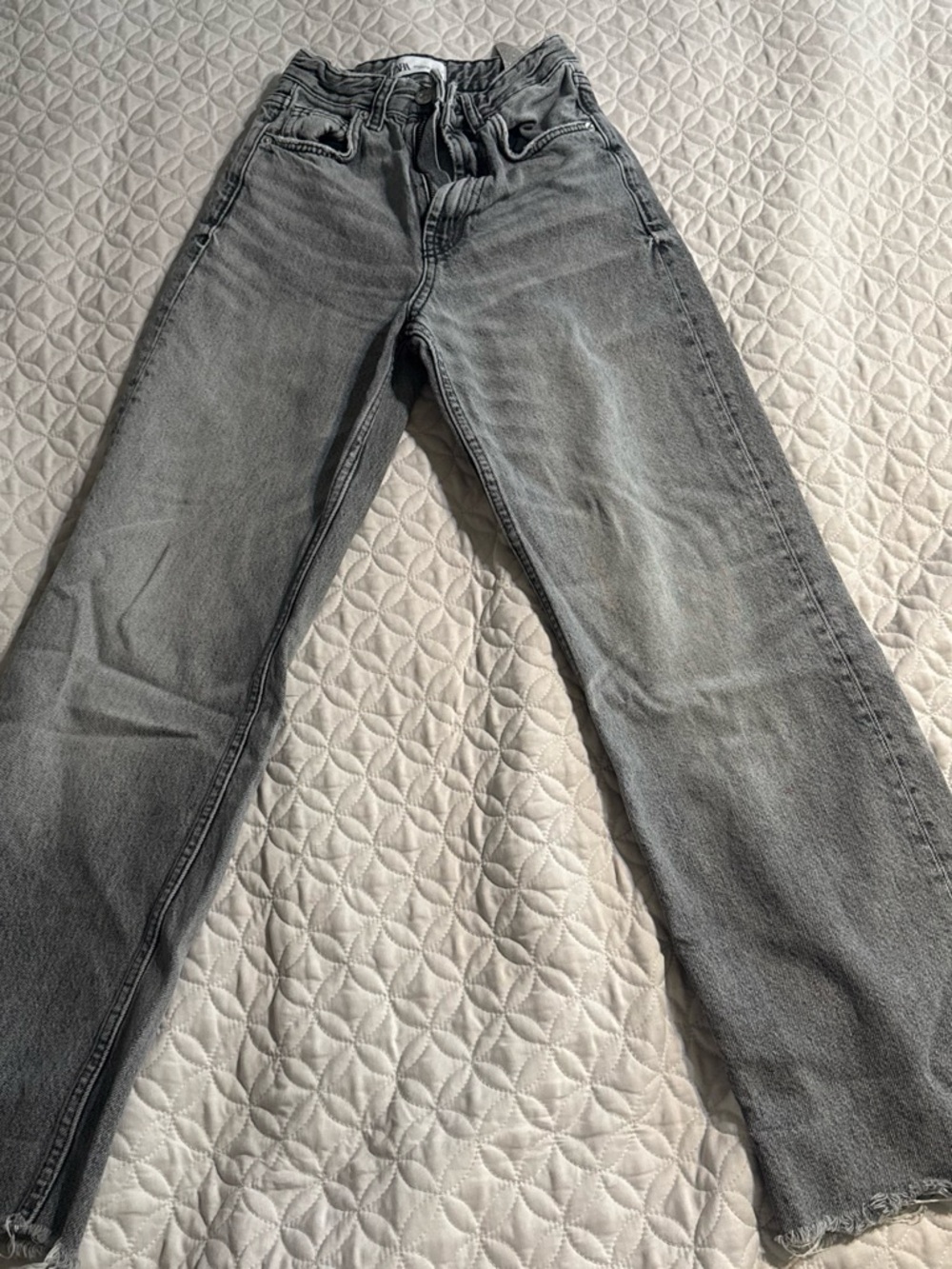 Zara jeans